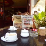 Phnom Penh - Dörti mit Ihrer Frühstückslektüre :-)